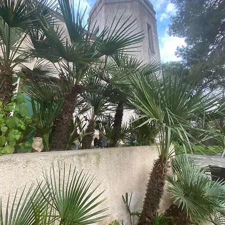 度假居 Torre Del Sole 巴里